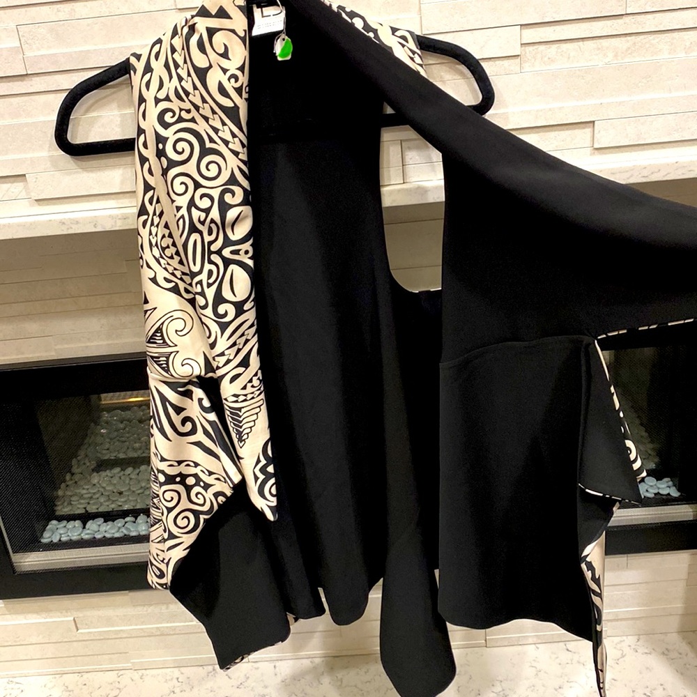 Ls New Without Tags Size Medium, Made In Greece. - image 4